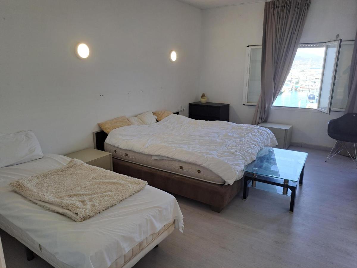 Private Suites In Huge Penthouse 1St Line Puerto Banus, Incredible Views, Jacuzzis Марбелья Екстер'єр фото
